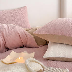 优选丨雕花绒纯色四件套