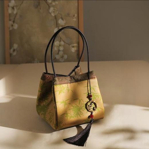 非遗“软黄金”做成的香云纱包，张爱玲都超爱的包包！ 商品图2