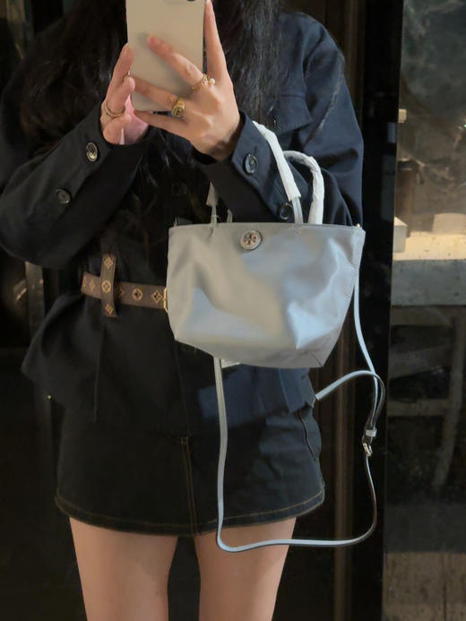 TO&RY BUR&CH迷你尼龙手提斜跨包织物托特包（预订1-3天左右发） 商品图3