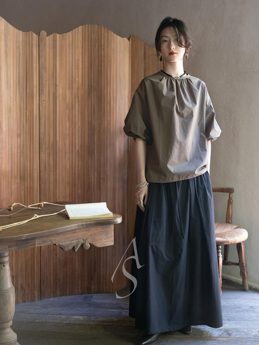 Studio Nicholson 25PF 石褐色Cove花苞袖脆棉上衣 商品图3