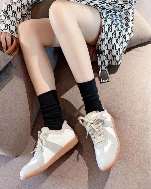 现货 THS-限时 M6家 女士 内里羊羔毛厚底德训鞋 2色 BZ1273 商品图2