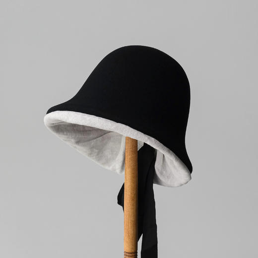 Kreuzzz 25AW 奶白色/黑色羊毛毡Kabu古典钟型帽 商品图12