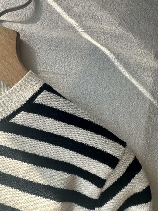 贝壳三 气质条纹羊毛混纺圆领长袖毛衣刺绣卡通头像针织衫C111202 商品图4