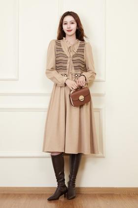 L.Fleuri 复古文艺流苏马甲+连衣裙休闲套装 21460