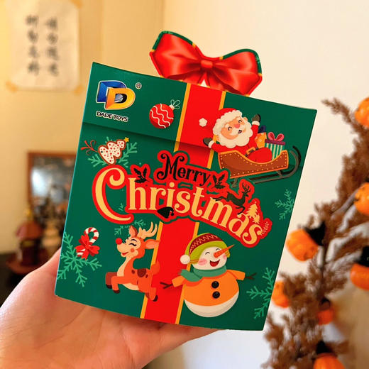 【圣诞专场】🎄 𝗠𝗘𝗥𝗥𝗬 𝗖𝗛𝗥𝗜𝗦𝗧𝗠𝗔𝗦 💰39.9给孩子安排一个圣诞魔方🔥《圣诞快乐变形魔方》 🎅🏻集炫酷超人&魔方二合一设计！ 质感霸屏！ 商品图3