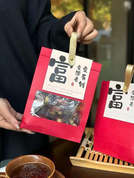 幸福抱富枣  都是好东西 女孩子可以多吃，2袋可以包邮 商品图5