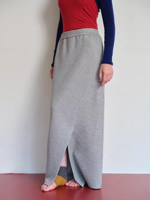 Evistub girls/E-5QCQ280/不规则拼接运动卫裙女秋 商品图1