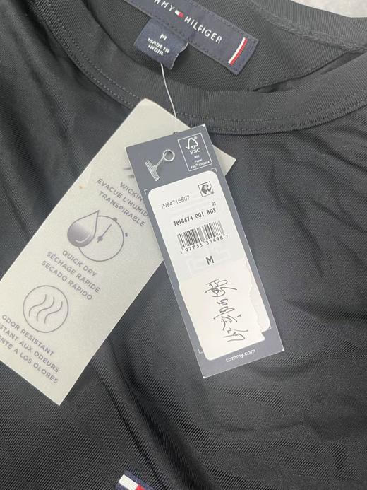 瑕疵Tommy Hilfiger/汤米 男士夏季刺绣标排汗速干休闲圆领短袖T恤 商品图3