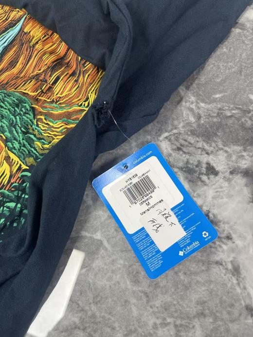 瑕疵Columbia/哥伦比亚 男士夏季后背印花运动圆领短袖T恤 商品图2