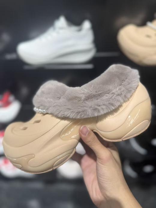 安踏作品集ATSV25款光汐女款时尚潮流带绒毛低帮运动休闲鞋122548501VS 商品图1