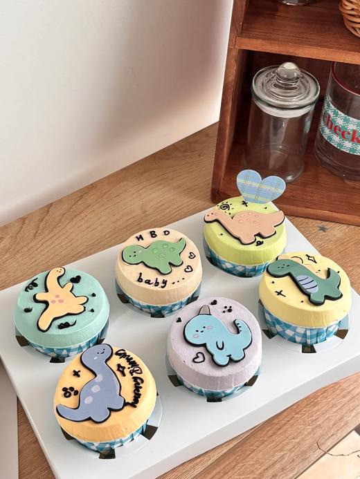 翻糖小恐龙装饰杯子蛋糕-无夹心内有卡仕达酱-低糖无添加 商品图0
