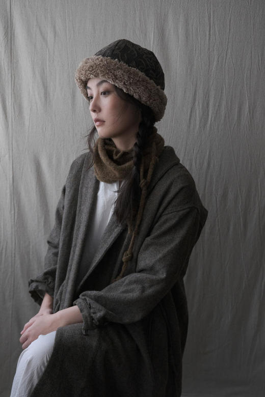 Kreuzzz 古绿色羊毛Marta刺绣毛绒软帽 商品图2