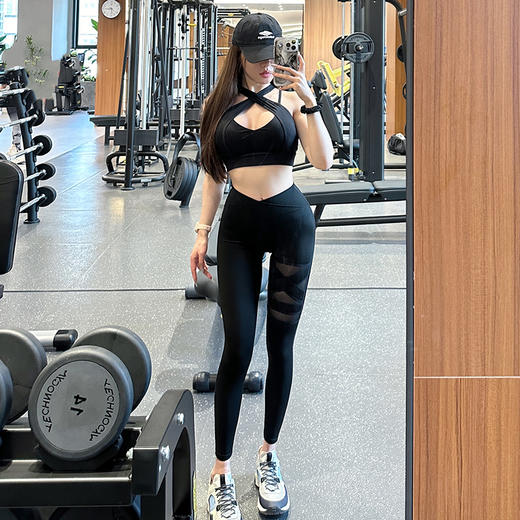 跃牌【菲芬之想】系列网纱交叉舒适瑜伽文胸聚拢透气无钢圈运动内衣高级感训练健身套装 商品图0