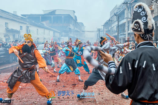 3月02日出发【行摄年味中国】潮汕元宵民俗：大长陇村贺灯-丰顺舞火龙-马栅英歌舞-溪东村跳火墩-新亨镇赛大猪4日 商品图8