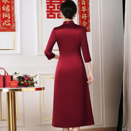 年轻喜婆婆婚宴装醋酸旗袍连衣裙春秋新款婚礼妈妈礼服22D100优雅 商品图4