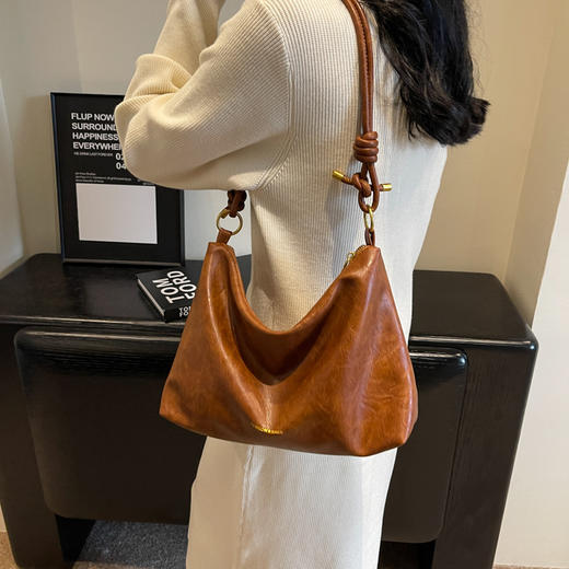 【YW】无忧购高级感大容量包包单肩腋下包时尚斜挎托特包ZL1281（截单后5-7天发货） 商品图3