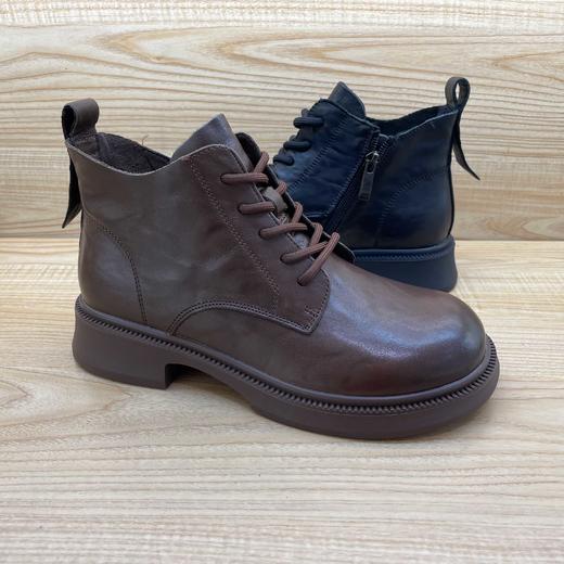 豪行2024年秋季新品时尚休闲英伦真皮女单马丁靴24451106 商品图3