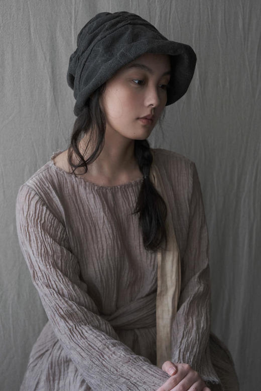 Kreuzzz 25AW 炭染棉麻milo IV古典罩帽 商品图5