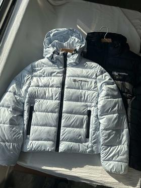 贝壳三 胶印字母蓬松保暖连帽棉服女轻便宽松绗缝棉衣C111201