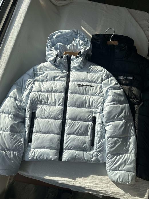 贝壳三 胶印字母蓬松保暖连帽棉服女轻便宽松绗缝棉衣C111201 商品图0