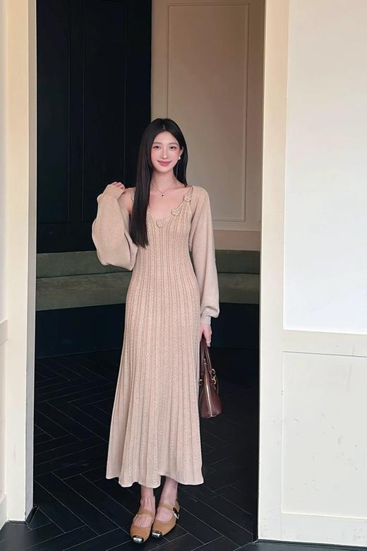 SIA SAYLOR 优雅提花针织浪漫钩花长款连衣裙披肩套装 21405 商品图0