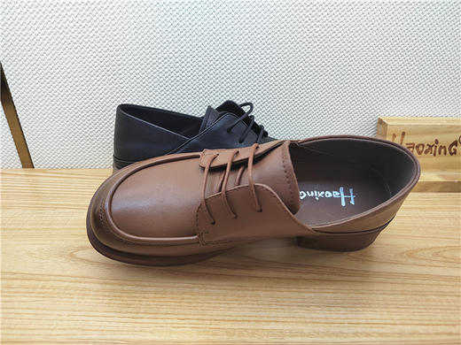 豪行春季23138562真皮时尚休闲低跟女鞋单鞋皮鞋 商品图4