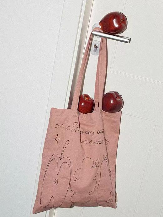 4楼Eubelle欧蓓 puui原创生活春夏大容量单肩手提包 帆布粉色刺绣通勤 活动价：128元 商品图3