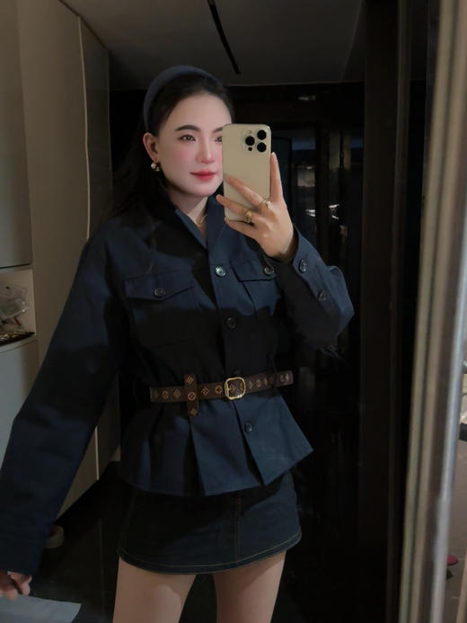 L&V显瘦收腰工装风短款外套（蕾姐上身S） 商品图2