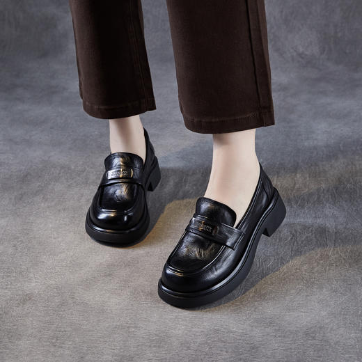 ZM258570真皮轻奢女鞋2025秋季新款软底乐福鞋英伦风小皮鞋一脚蹬厚底单鞋 商品图2