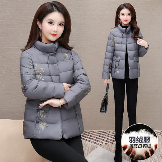 QYM 1215CX58国风刺绣羽绒服妈妈轻薄新中式保暖外套 商品图0