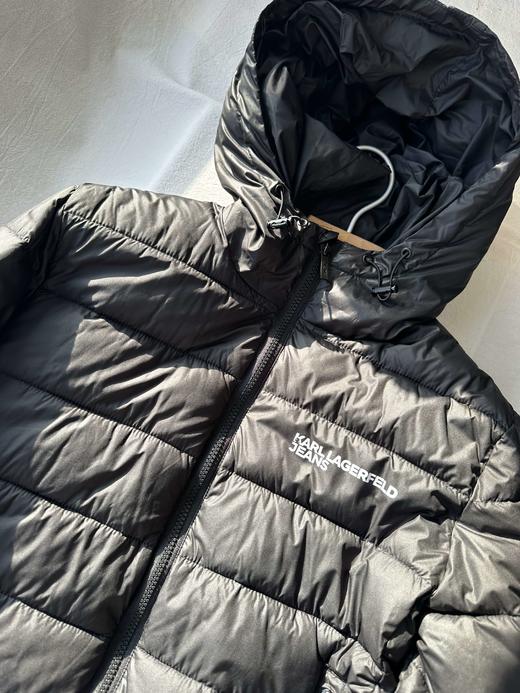 贝壳三 胶印字母蓬松保暖连帽棉服女轻便宽松绗缝棉衣C111201 商品图7