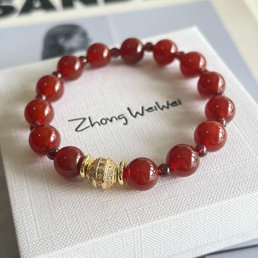 赵露思同款🔥【石榴石红玛瑙手串】超显白又很富贵感‼️叠戴做新中式穿搭超好看！🍒红玛瑙大气又红火，送礼自留都超合适～ 商品图2