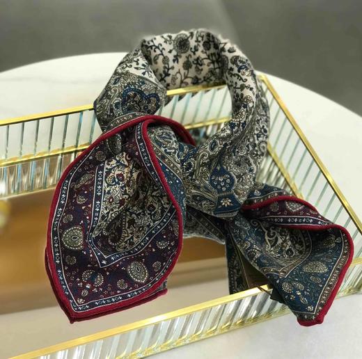 优品堂『奢迷』真丝+羊毛70x70方巾 商品图4