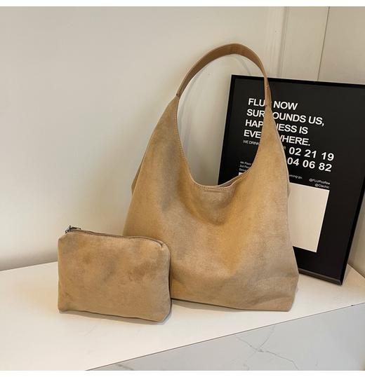 【复古软面麂皮绒面包包】新款秋冬流行大容量单肩包爆款水桶包  商品图6