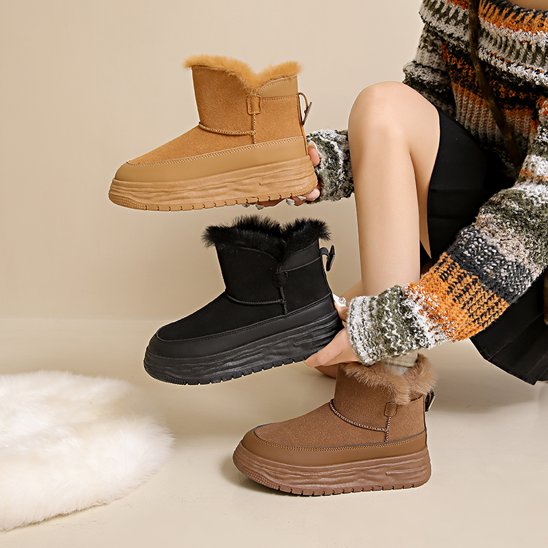 内里加绒！暖意融融！【板嫣&皮毛一体厚底雪地靴】承包冬日脚下风格 保暖+增高一部到位  4CM橡胶厚底 视觉增高 外圈磨砂皮质耐穿耐磨  温暖时髦双担