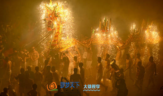 3月02日出发【行摄年味中国】潮汕元宵民俗：大长陇村贺灯-丰顺舞火龙-马栅英歌舞-溪东村跳火墩-新亨镇赛大猪4日 商品图0