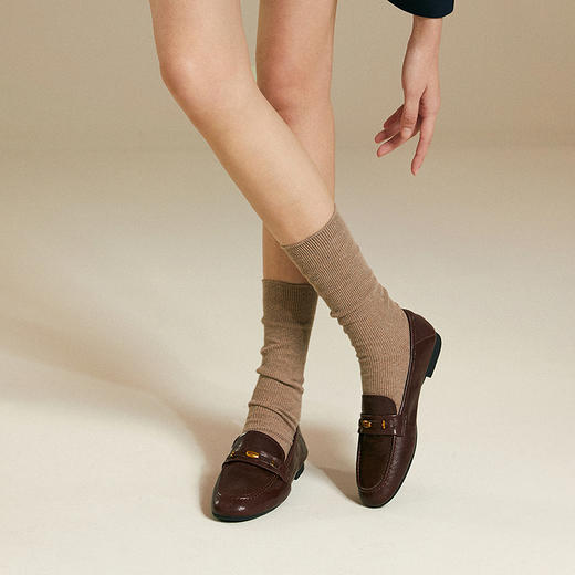 千百度低跟羊皮乐福鞋女通勤正装小皮鞋单鞋A25489725 商品图2