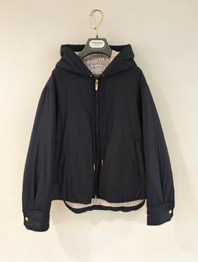 女款连帽拉链外套he022