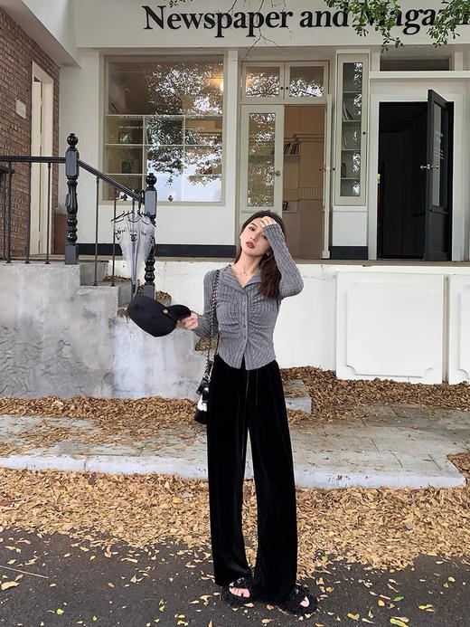 加绒保暖！【板嫣金丝绒阔腿裤】外层绸缎般暗光泽感 贵妇感十足 大厂工艺轻奢不倒绒  水洗不变硬 不易起静电 内里加绒 保暖防风抗寒！ 商品图6