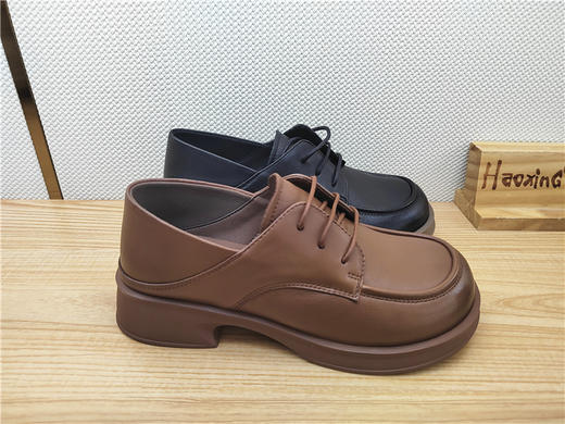 豪行春季23138562真皮时尚休闲低跟女鞋单鞋皮鞋 商品图3