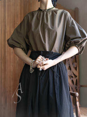 Studio Nicholson 石褐色Cove花苞袖脆棉上衣