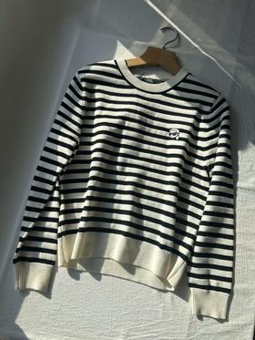 贝壳三 气质条纹羊毛混纺圆领长袖毛衣刺绣卡通头像针织衫C111202