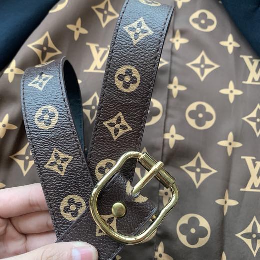 L&V显瘦收腰工装风短款外套（蕾姐上身S） 商品图14