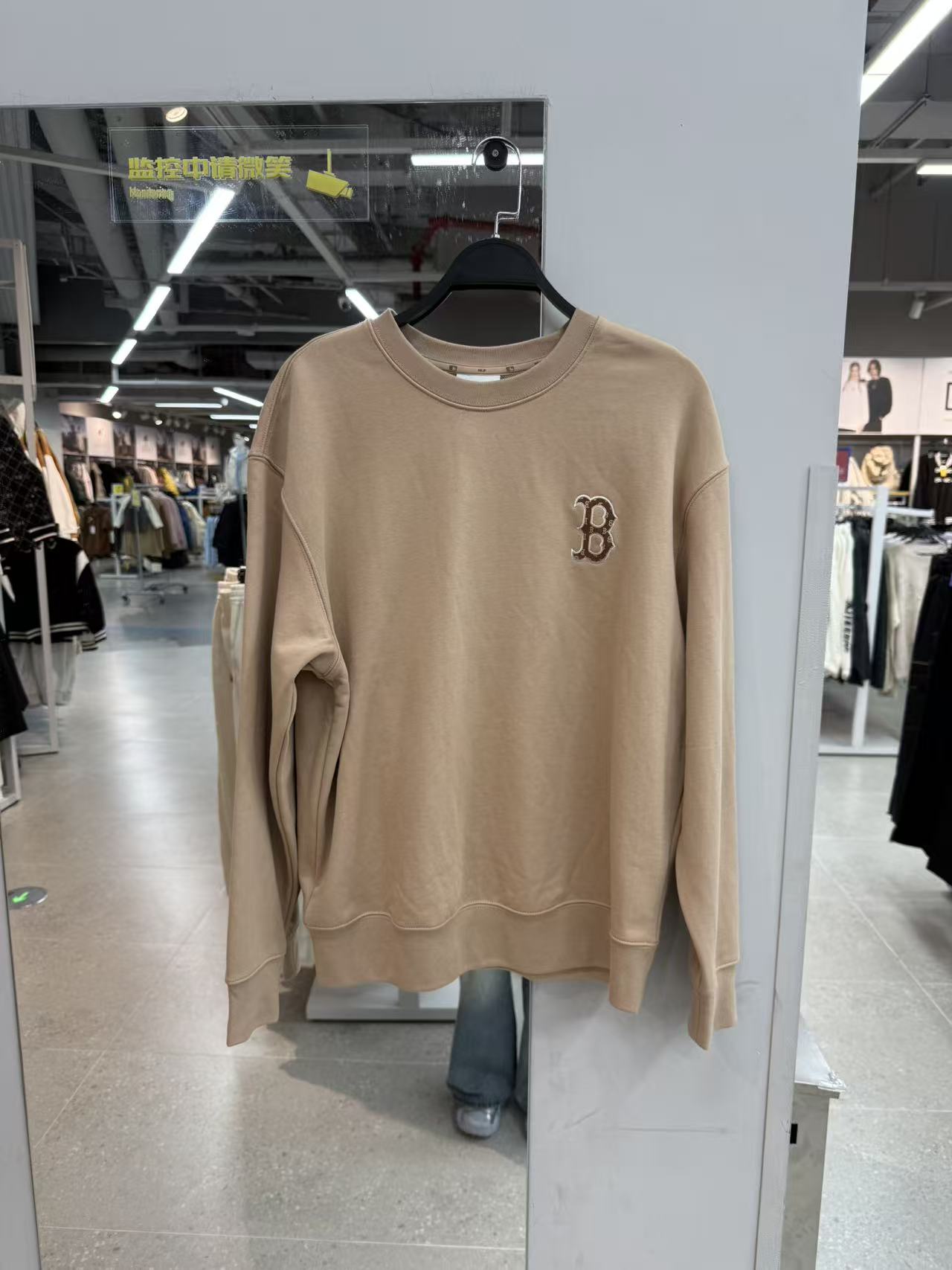 MLB 卫衣279.9元（线上线下同步在售，不一定有货，介意勿拍）613780-NT