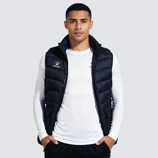 小李子KELME卡尔美足球运动训练轻薄羽绒马甲成人男8561MJ1034000 商品图2