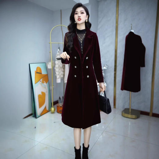 QYM 金丝绒修身显瘦外套气质西装领中长款风衣 商品图2