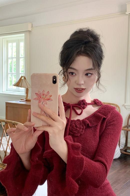 SIA SAYLOR 花朵气质显瘦甜美喇叭袖修身连衣裙 21448 商品图3