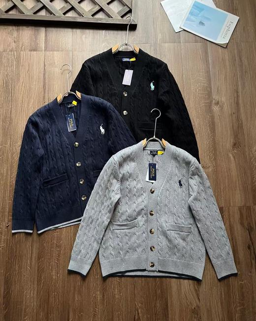 秋季拉夫劳伦RL胸前经典战马logo刺绣绞花纹麻花纽绳圆领长袖排扣针织毛衣开衫外套 新款 商品图0