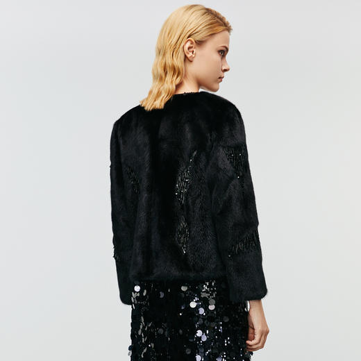 EITIE爱特爱冬季新款气质高级轻奢显瘦皮草短外套8093701 商品图4