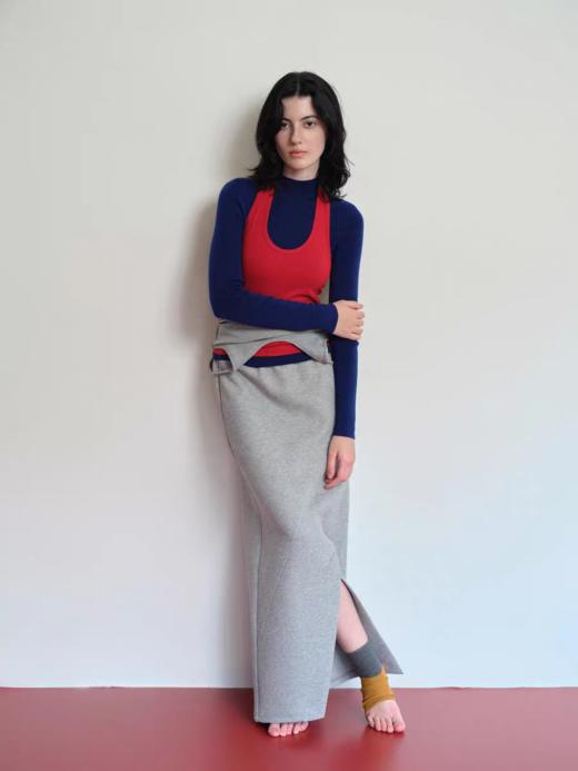 Evistub girls/E-5QCQ280/不规则拼接运动卫裙女秋 商品图0